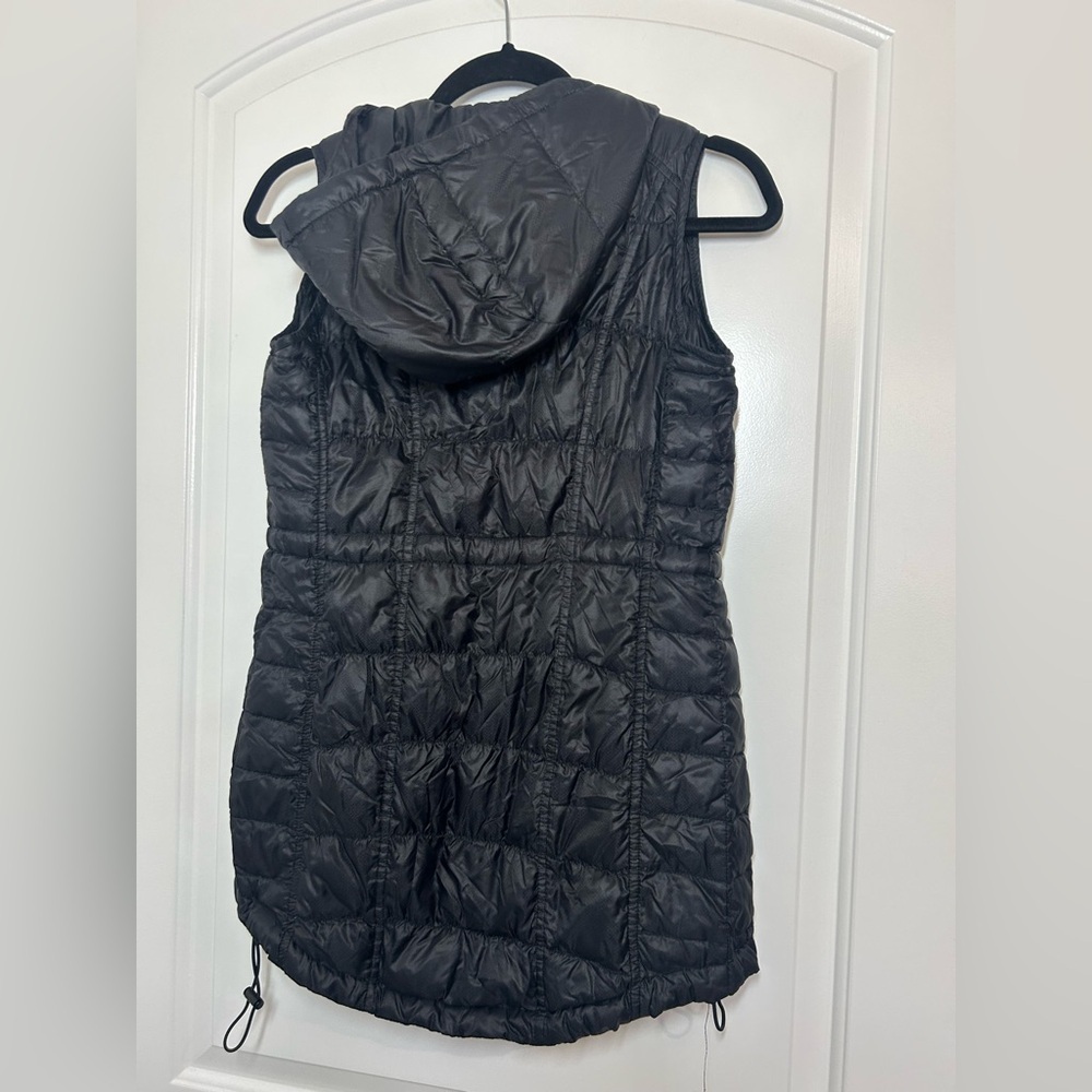 Athleta Womens Downtime Goose Down Quilted Black Puffer Vest Jacket size XS - Picture 2 of 12